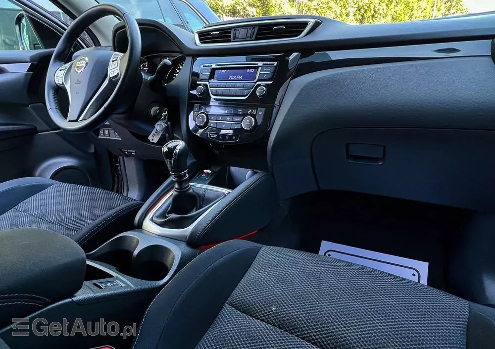 NISSAN Qashqai 1.6 DIG-T Visia