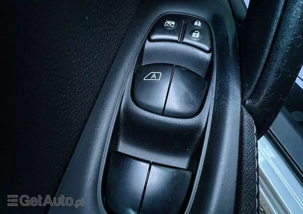 NISSAN Qashqai 1.6 DIG-T Visia