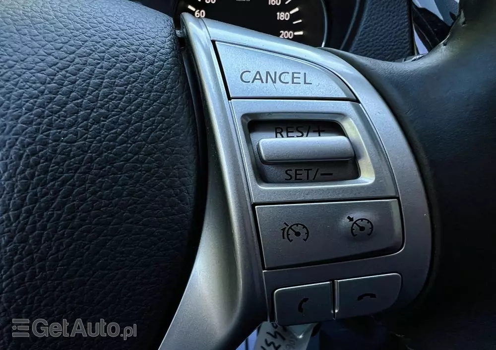 NISSAN Qashqai 1.6 DIG-T Visia