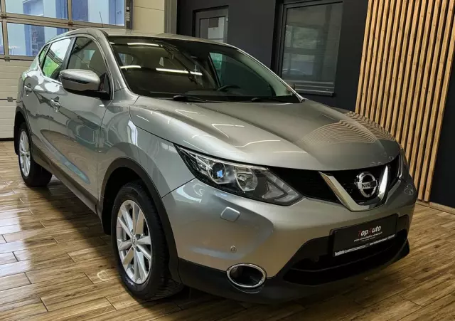NISSAN Qashqai 1.6 DIG-T Visia