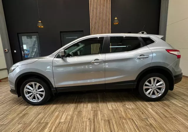 NISSAN Qashqai 1.6 DIG-T Visia