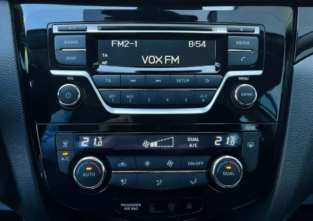 NISSAN Qashqai 1.6 DIG-T Visia