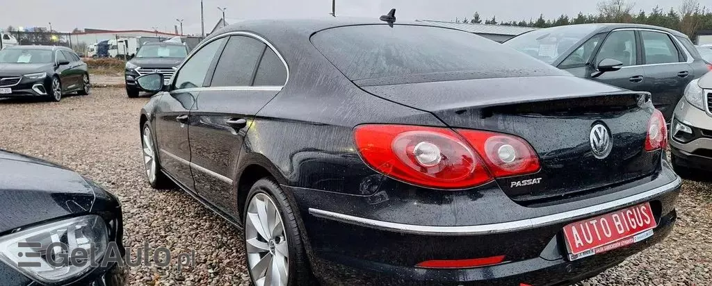 VOLKSWAGEN Passat CC 