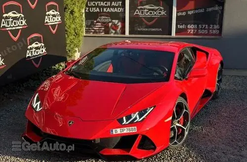 LAMBORGHINI Huracán 