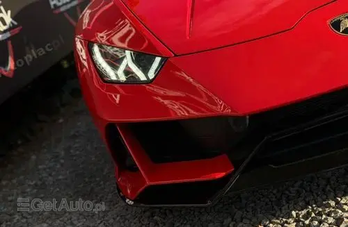 LAMBORGHINI Huracán 