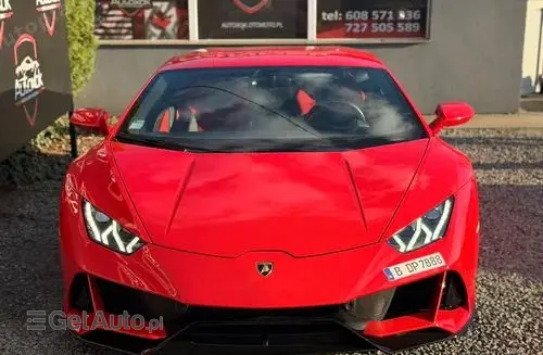 LAMBORGHINI Huracán 