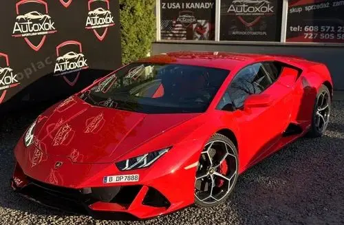 LAMBORGHINI Huracán 