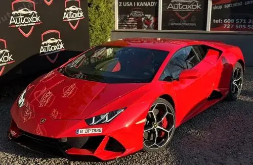 LAMBORGHINI Huracán 