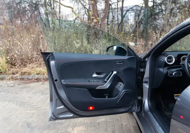 MERCEDES-BENZ CLA AMG 35 4Matic B AMG Speedshift 8G-DCT AMG Line Advanced Plus