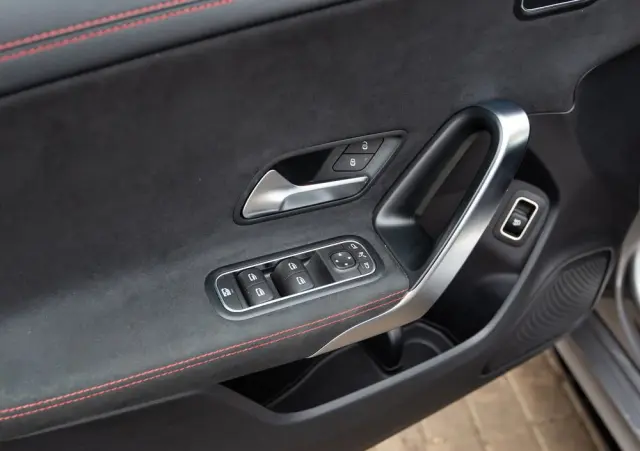 MERCEDES-BENZ CLA AMG 35 4Matic B AMG Speedshift 8G-DCT AMG Line Advanced Plus