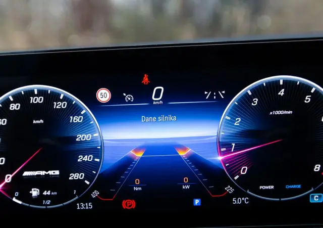 MERCEDES-BENZ CLA AMG 35 4Matic B AMG Speedshift 8G-DCT AMG Line Advanced Plus