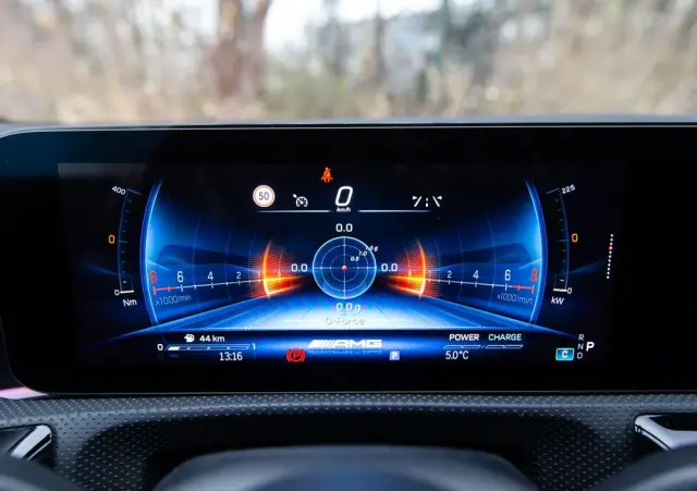 MERCEDES-BENZ CLA AMG 35 4Matic B AMG Speedshift 8G-DCT AMG Line Advanced Plus