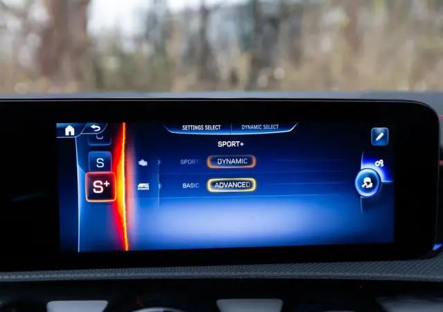 MERCEDES-BENZ CLA AMG 35 4Matic B AMG Speedshift 8G-DCT AMG Line Advanced Plus