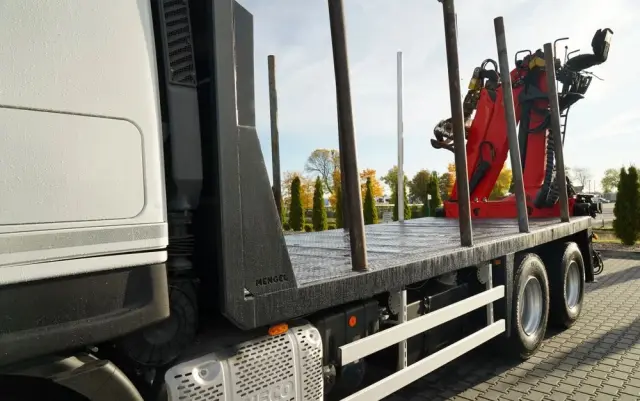 IVECO STRALIS  560 / 6X4 / DO DREWNA / DO DRZEWA / DO LASU /  HDS PALFINGER EPSILON  / UDŹWIG - 5 250 KG 
