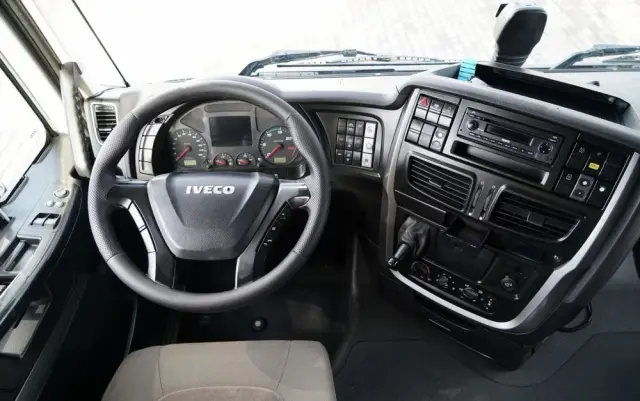 IVECO STRALIS  560 / 6X4 / DO DREWNA / DO DRZEWA / DO LASU /  HDS PALFINGER EPSILON  / UDŹWIG - 5 250 KG 