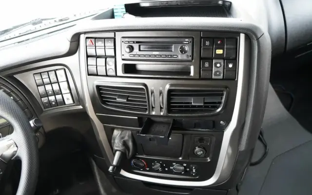 IVECO STRALIS  560 / 6X4 / DO DREWNA / DO DRZEWA / DO LASU /  HDS PALFINGER EPSILON  / UDŹWIG - 5 250 KG 