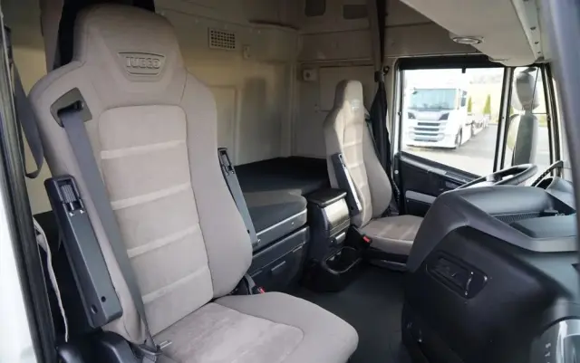 IVECO STRALIS  560 / 6X4 / DO DREWNA / DO DRZEWA / DO LASU /  HDS PALFINGER EPSILON  / UDŹWIG - 5 250 KG 