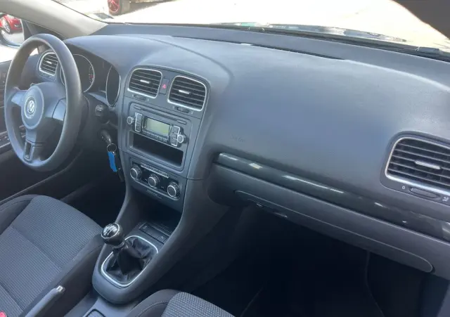 VOLKSWAGEN Golf 1.2 TSI BlueMotion Technology move