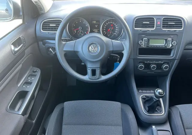 VOLKSWAGEN Golf 1.2 TSI BlueMotion Technology move