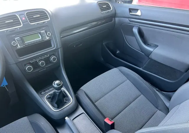 VOLKSWAGEN Golf 1.2 TSI BlueMotion Technology move