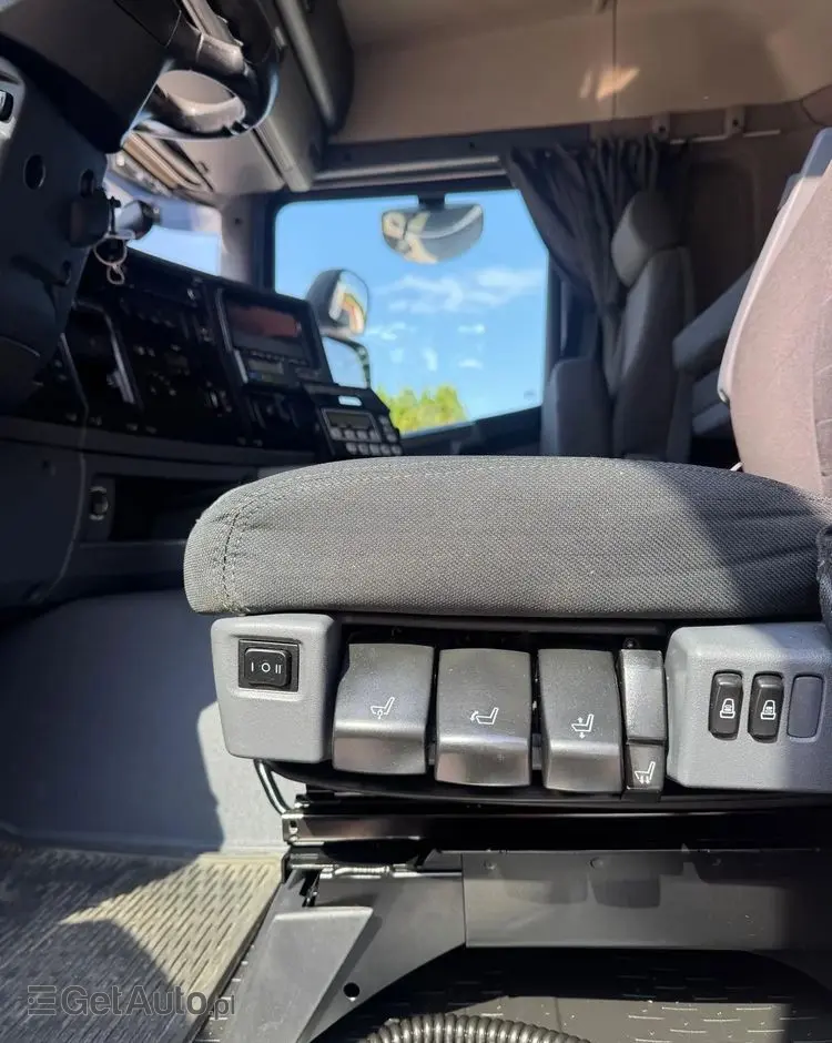 SCANIA Scania G 490 / CHŁODNIA + WINDA / 23 PALETY / EURO6 / OŚ SKRĘTNA / CARRIER 850 / ASO 