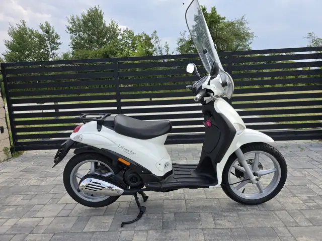 PIAGGIO Liberty  