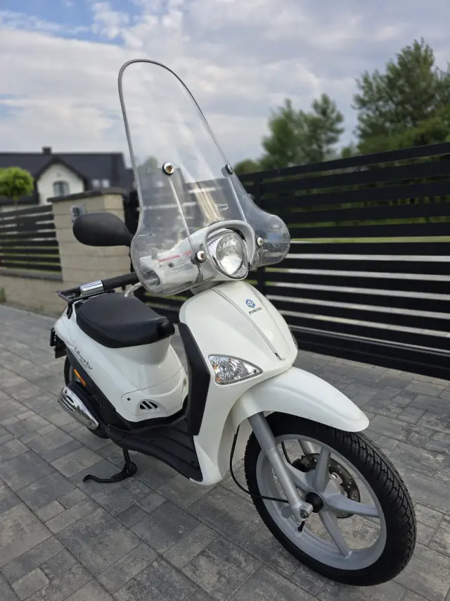 PIAGGIO Liberty  