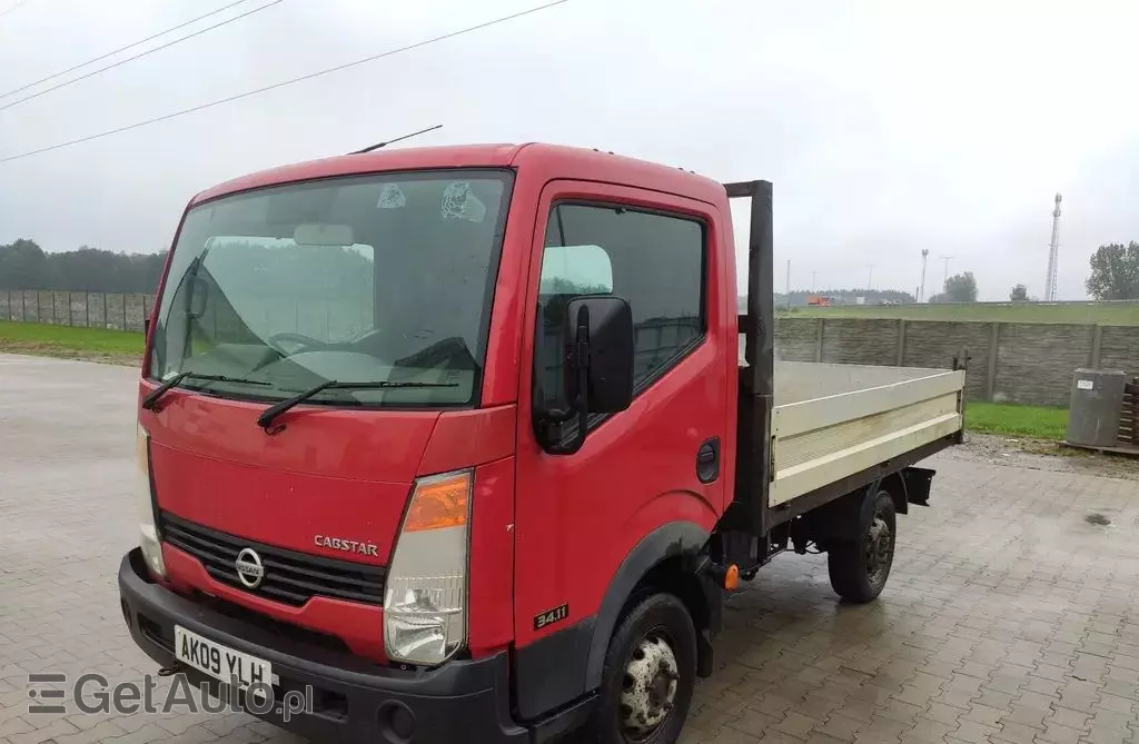 NISSAN Cabstar 