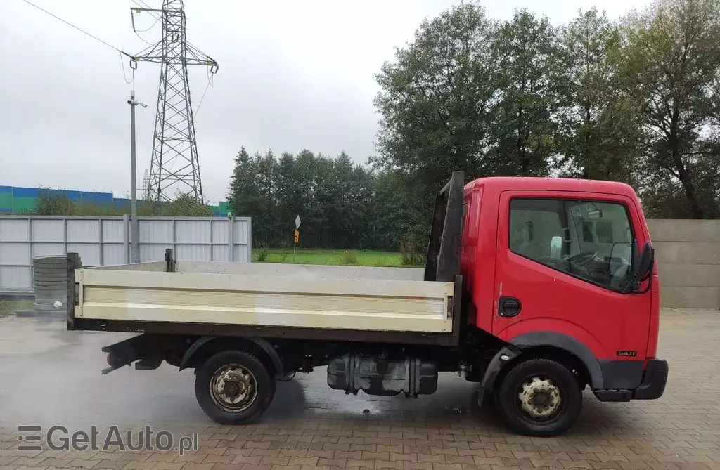 NISSAN Cabstar 