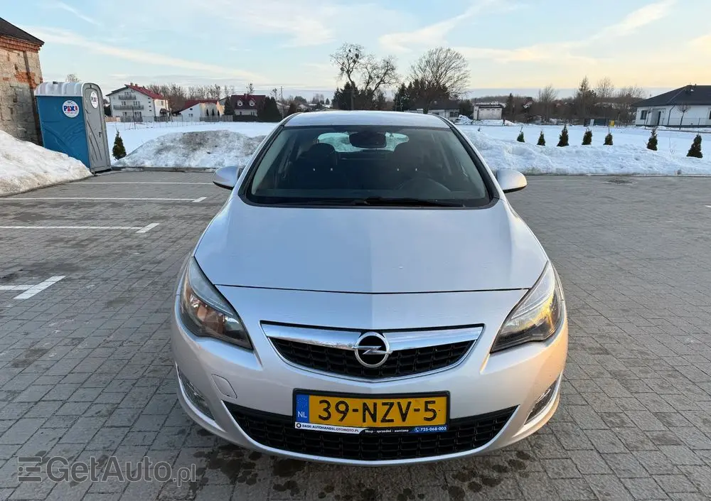 OPEL Astra 1.4 Turbo