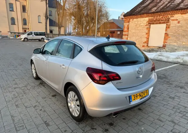 OPEL Astra 1.4 Turbo