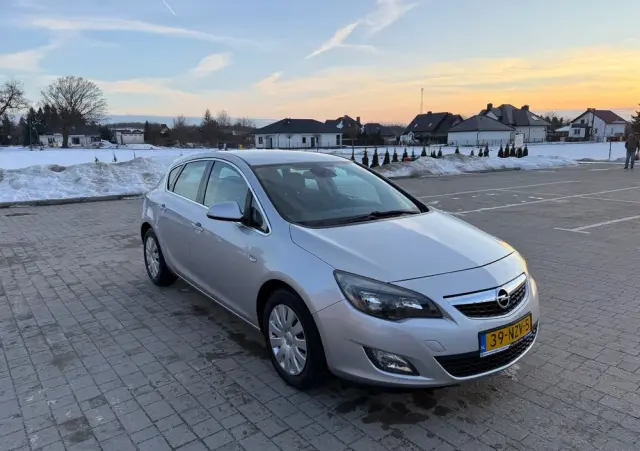 OPEL Astra 1.4 Turbo