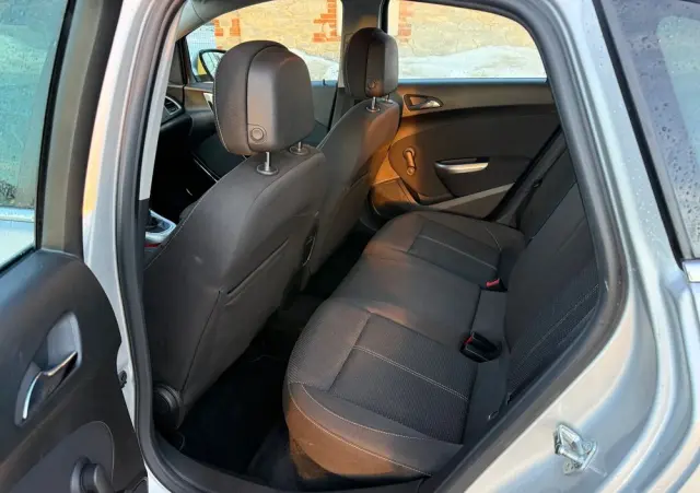 OPEL Astra 1.4 Turbo