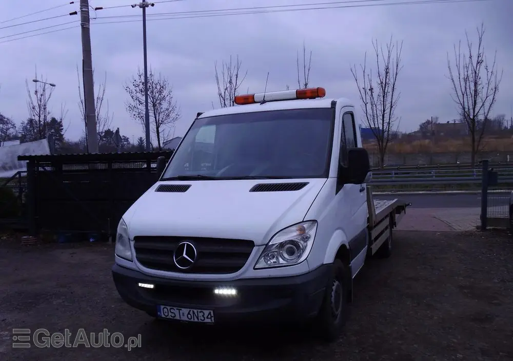 MERCEDES-BENZ SPRINTER 