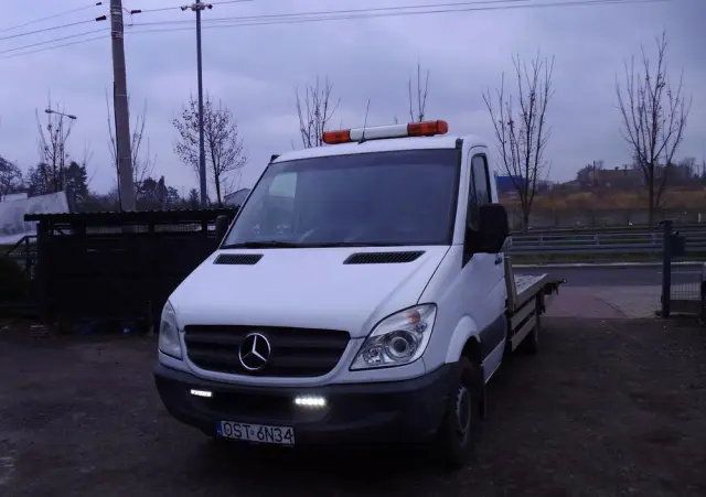 MERCEDES-BENZ SPRINTER 