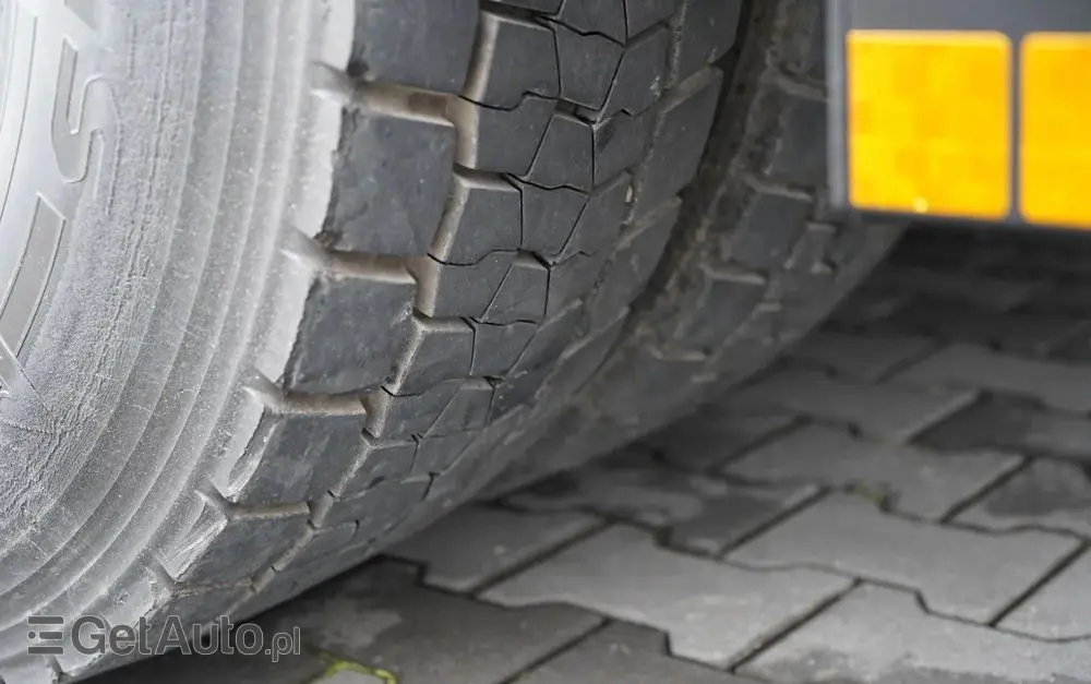 MAN TGS 26.440 / 6X2 / SKRZYNIOWY 7,5 M / OŚ PODNOSZONA  + HDS PALFINGER PK 18002  / MAX UDŹWIG: 6 000 KG / STEROWANIE RADIOWE / ROTATOR / KLIMA POSTOJOWA /  MANUAL / EURO 6 