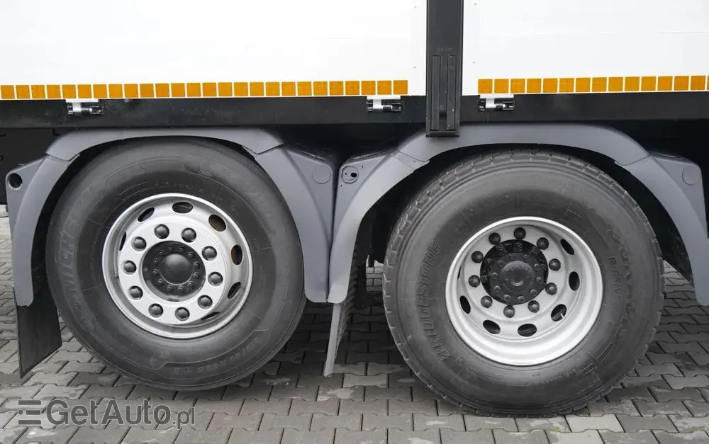 MAN TGS 26.440 / 6X2 / SKRZYNIOWY 7,5 M / OŚ PODNOSZONA  + HDS PALFINGER PK 18002  / MAX UDŹWIG: 6 000 KG / STEROWANIE RADIOWE / ROTATOR / KLIMA POSTOJOWA /  MANUAL / EURO 6 