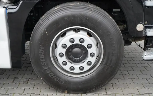 MAN TGS 26.440 / 6X2 / SKRZYNIOWY 7,5 M / OŚ PODNOSZONA  + HDS PALFINGER PK 18002  / MAX UDŹWIG: 6 000 KG / STEROWANIE RADIOWE / ROTATOR / KLIMA POSTOJOWA /  MANUAL / EURO 6 