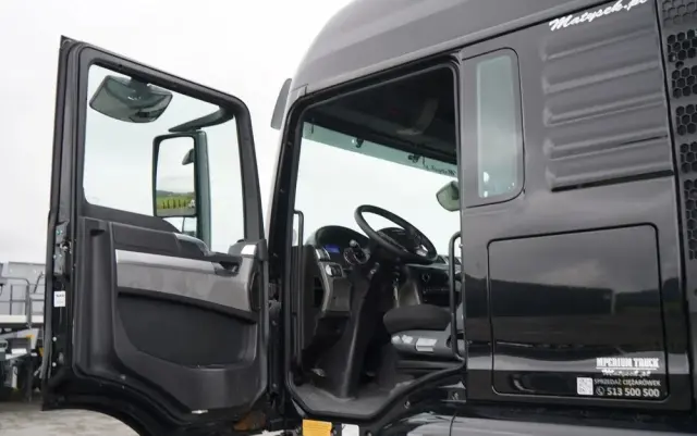 MAN TGS 26.440 / 6X2 / SKRZYNIOWY 7,5 M / OŚ PODNOSZONA  + HDS PALFINGER PK 18002  / MAX UDŹWIG: 6 000 KG / STEROWANIE RADIOWE / ROTATOR / KLIMA POSTOJOWA /  MANUAL / EURO 6 