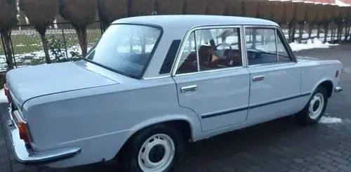 FIAT 125p 