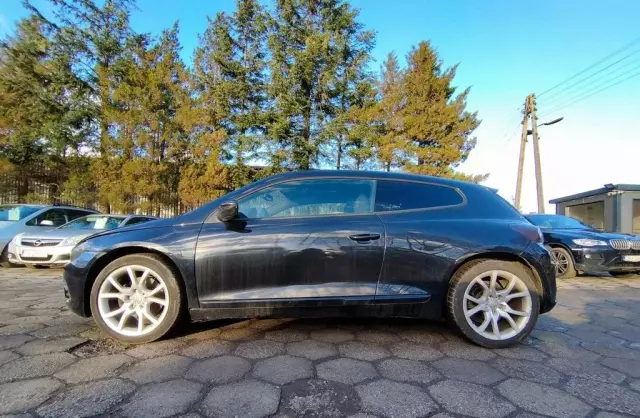 VOLKSWAGEN Scirocco 
