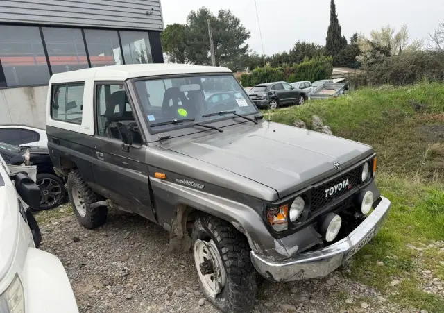 TOYOTA Land Cruiser LJ73 Turbo