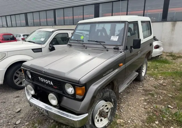 TOYOTA Land Cruiser LJ73 Turbo