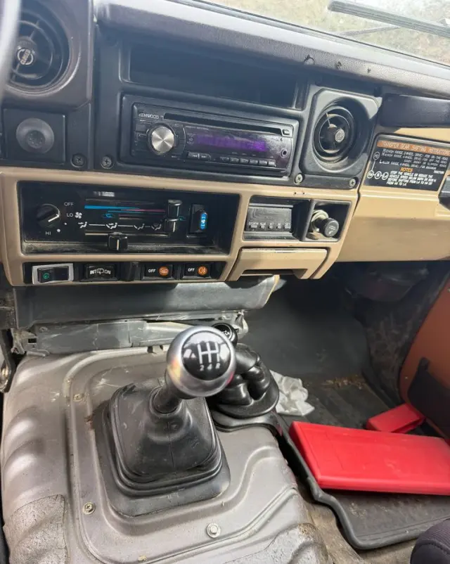 TOYOTA Land Cruiser LJ73 Turbo