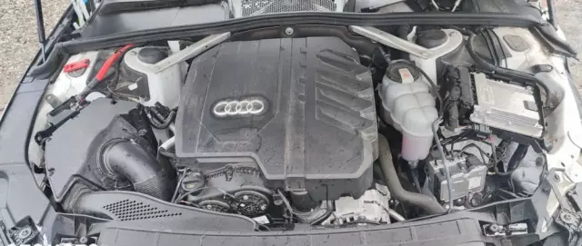 AUDI A4 35 TFSI mHEV Advanced S tronic