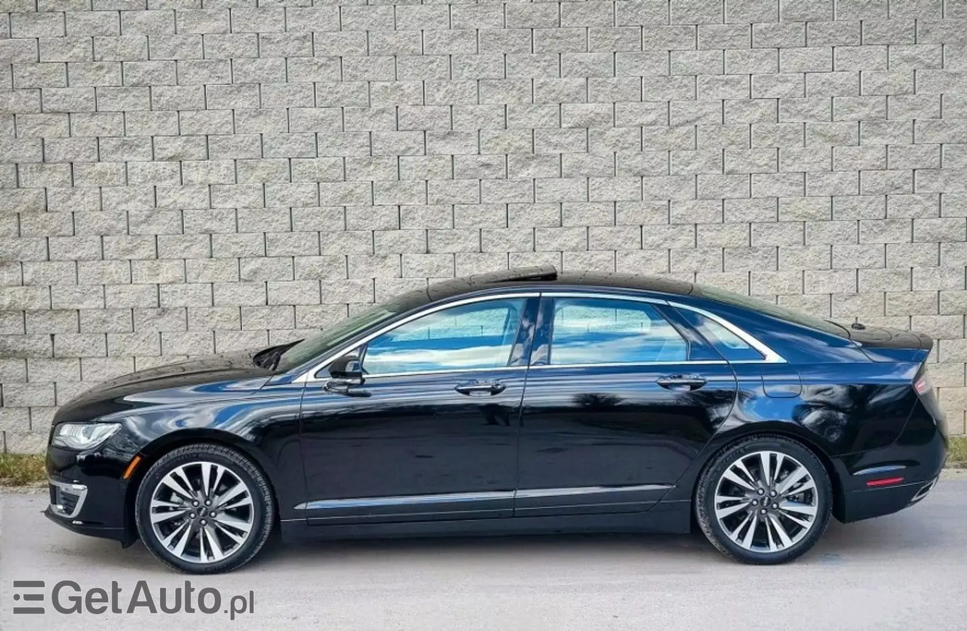 LINCOLN MKZ 