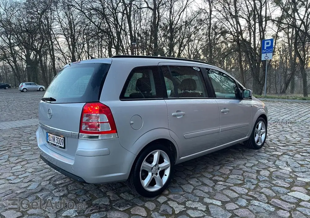 OPEL Zafira 1.8 Active