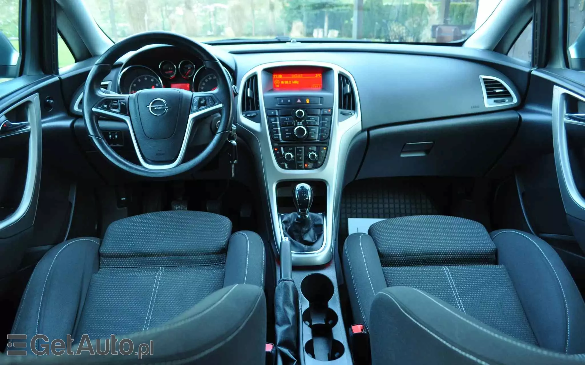 OPEL Astra IV 1.4 T Cosmo