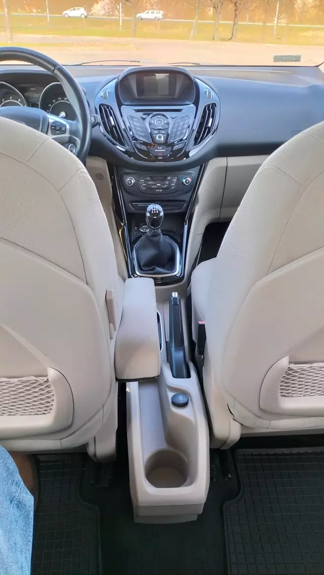 FORD B-Max 