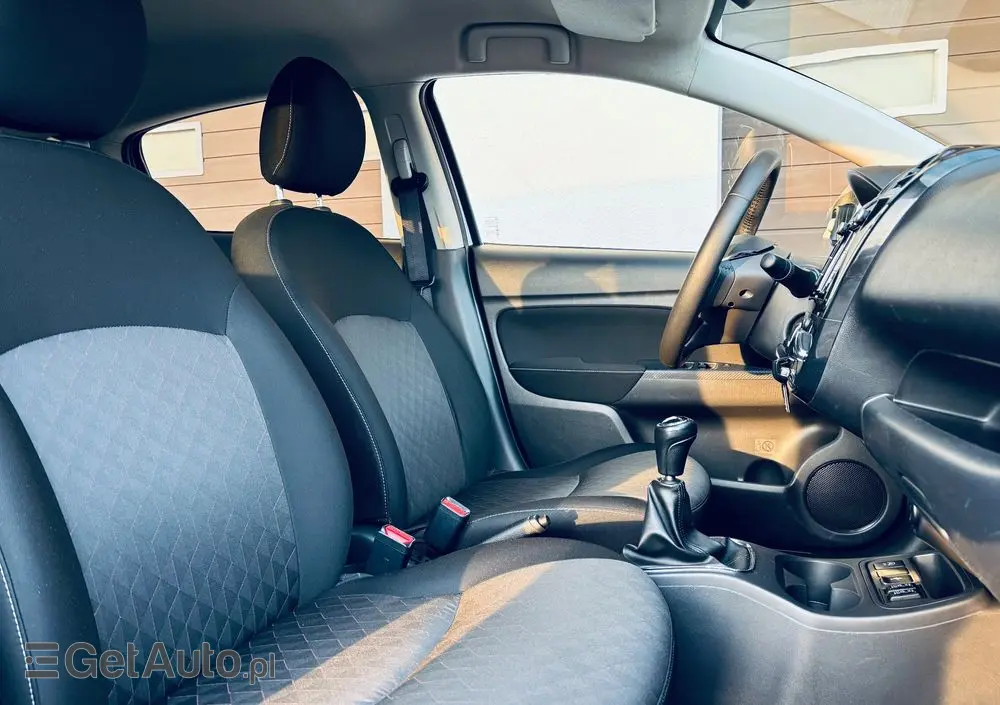 MITSUBISHI Space Star 